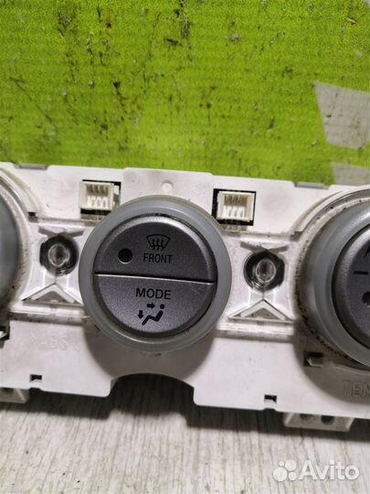 Блок управления печкой Мазда 6