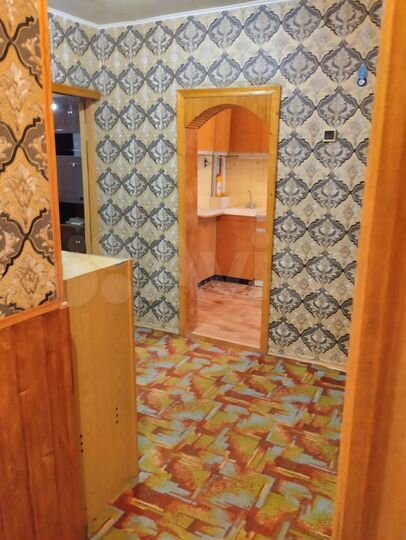 2-к. квартира, 49 м², 1/5 эт.