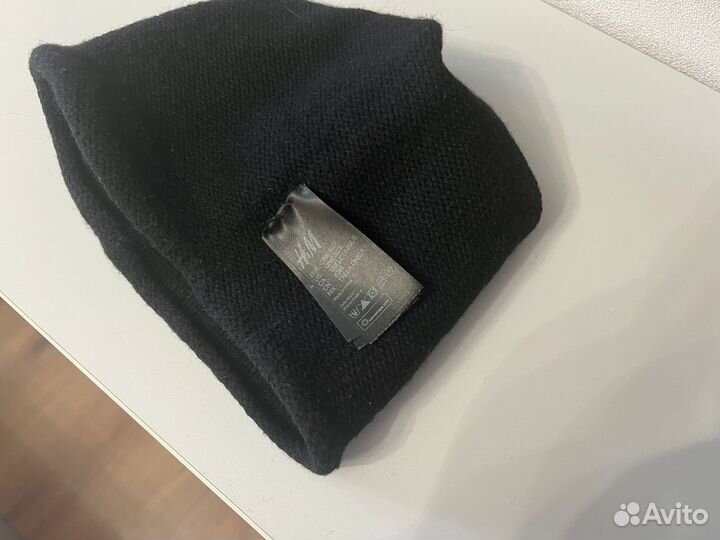 Шапка чёрная H&M с шерстью