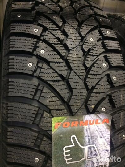 Pirelli Formula Ice 215/55 R17