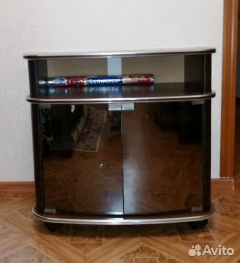 Тумба под телевизор