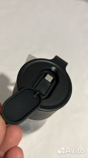 Спортивная бутылка 640мл с зарядным кабелем