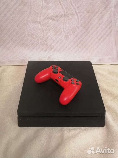 Sony PS4 slim