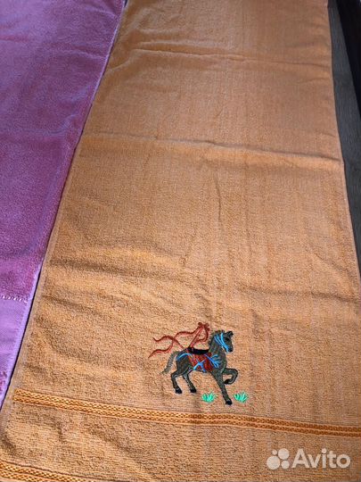 Махровые полотенца новые