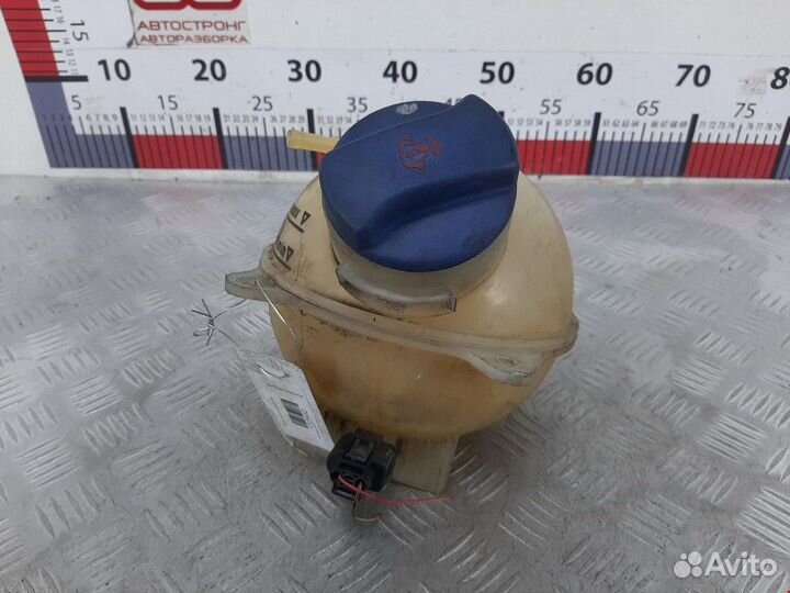 Бачок расширительный Volkswagen Sharan рест. 2001