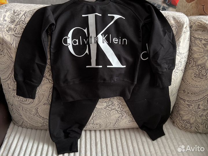 Костюм для мальчика 98