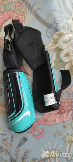 Щитки футбольные детские Nike