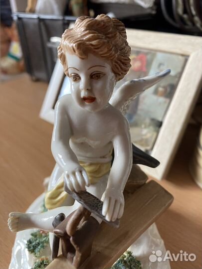 Статуэтка Ангел фарфор Capodimonte (Каподимонте)