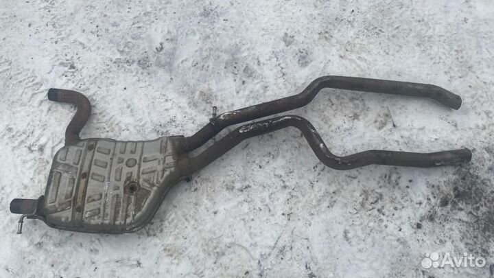 Глушитель передний Volkswagen Touareg 1 7L 4.2 AXQ