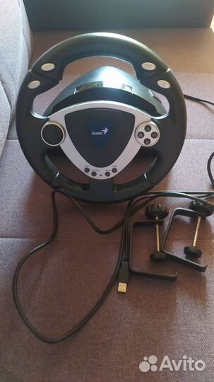 Игровой руль Genius TwinWheel
