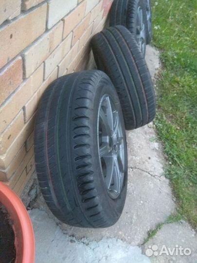 Литые диски на R14 с резиной