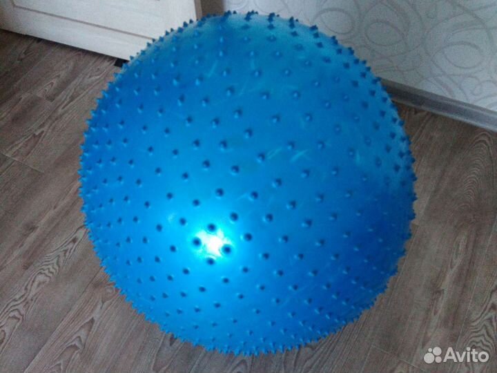 Гимнастический мяч 65