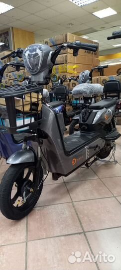 Электроскутер новый