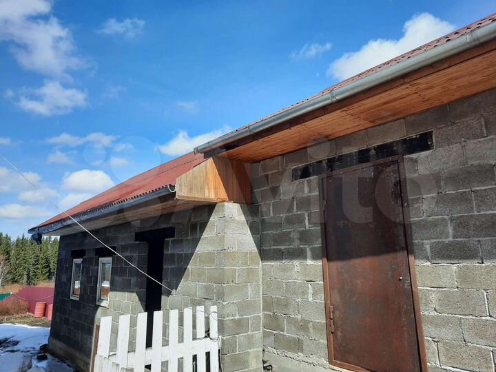 Коттедж 600 м² на участке 20 сот.