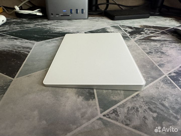 Apple Magic Trackpad 2