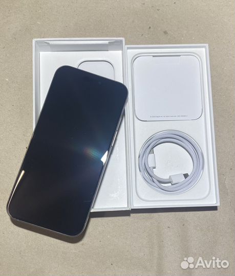 iPhone 15 Pro Max, 256 ГБ