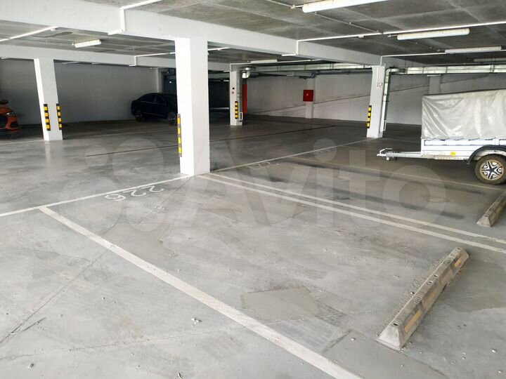 Машиноместо, 16 м²