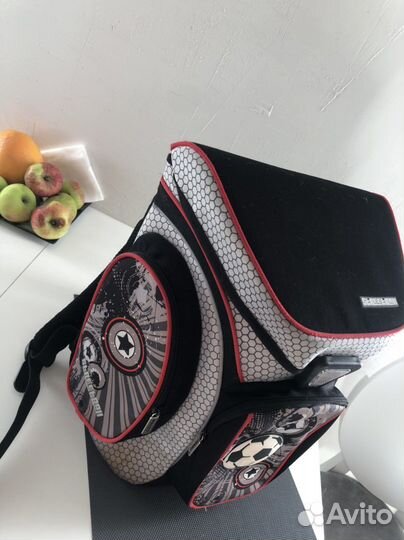 Рюкзак школьный для мальчика ортопедический