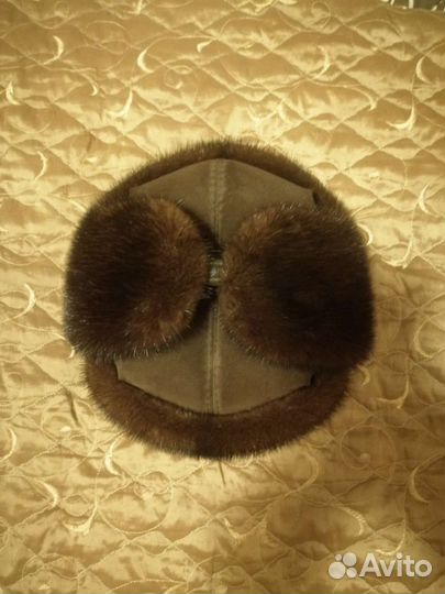 Мужская шапка