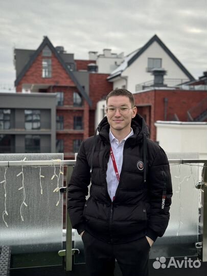 Агент по недвижимости риэлтор