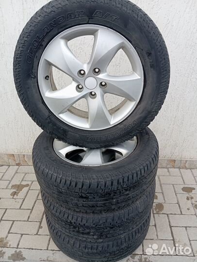 Колеса на литых дисках 225 * 65 * 17