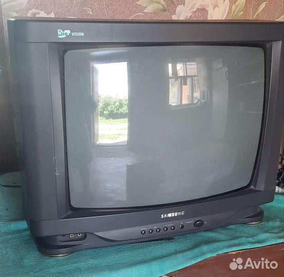 Телевизор бу Elenberg