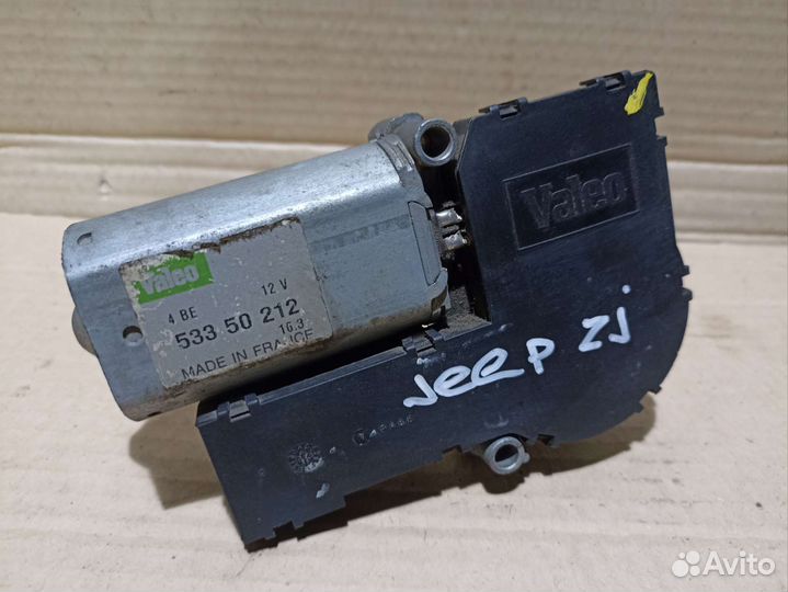 Моторчик крышки багажника Jeep grand Cherokee zj