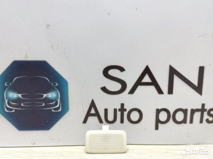 Плафон подсветки салона Bmw 3 F30 N20B20 2012