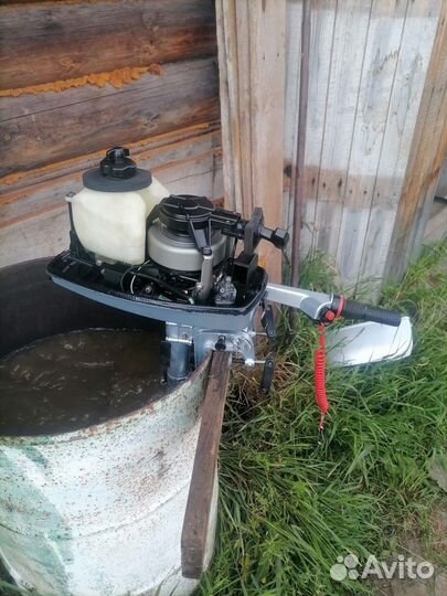 Лодочным мотор