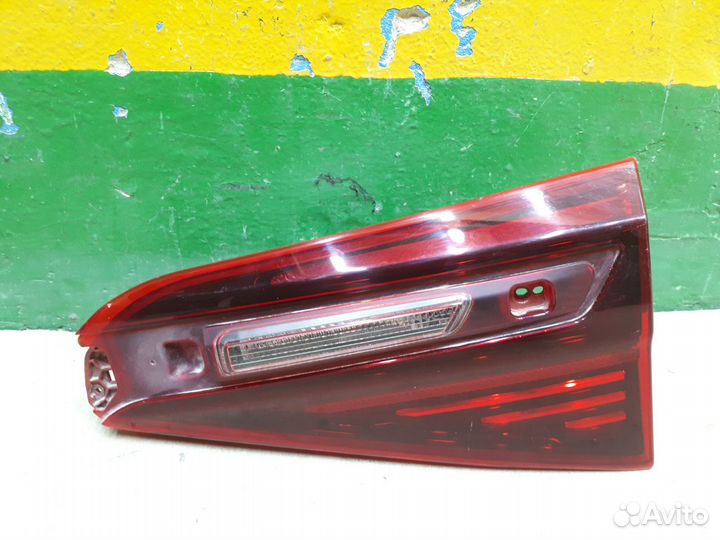 Фонарь внутренний правый Kia Seltos