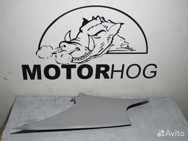 Обшивка задней стойки левая Тойота Камри 55