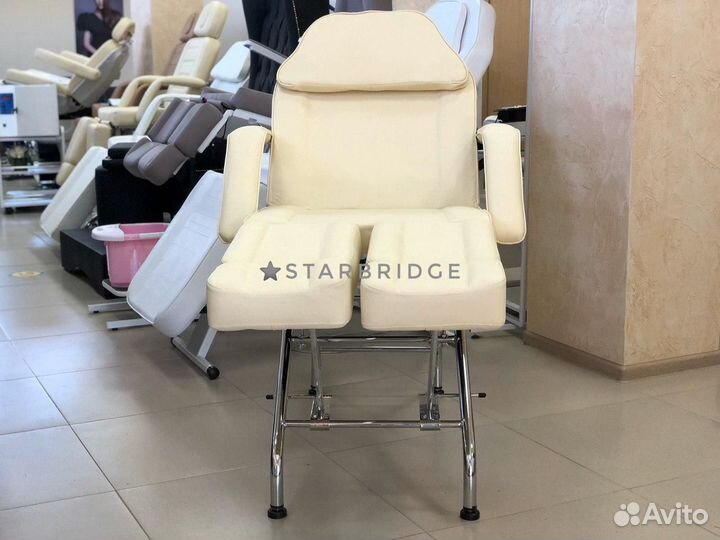 Кресло педикюрное цв. слоновая кость