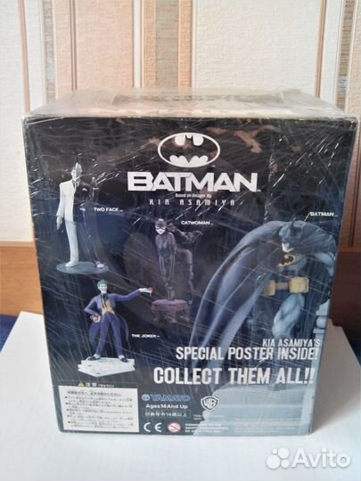 Фигурка Batman (Бэтмен) Designed By Kia Asamiya