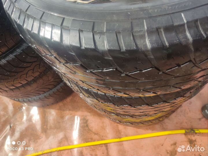 Bridgestone Dueler A/T 693 265/70 R16