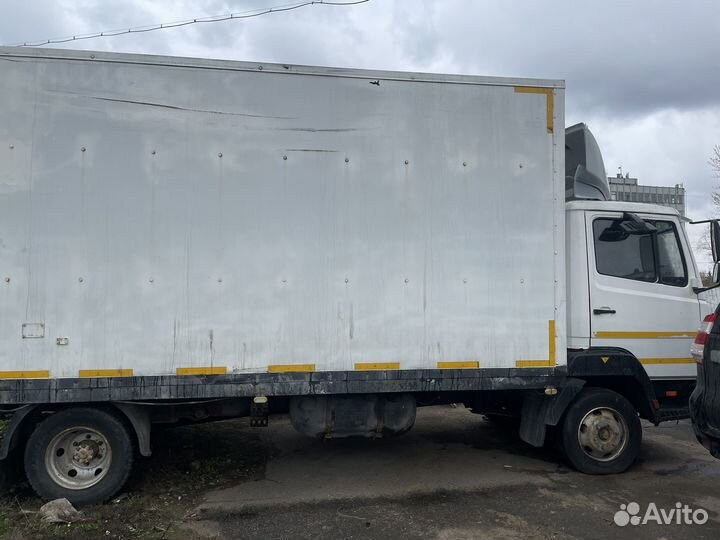 Mercedes-Benz 814D, 1995