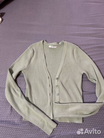 Кофта на пуговицах женская