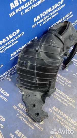 Подкрылок Nissan X-Trail T31 внедорожник QR25DE