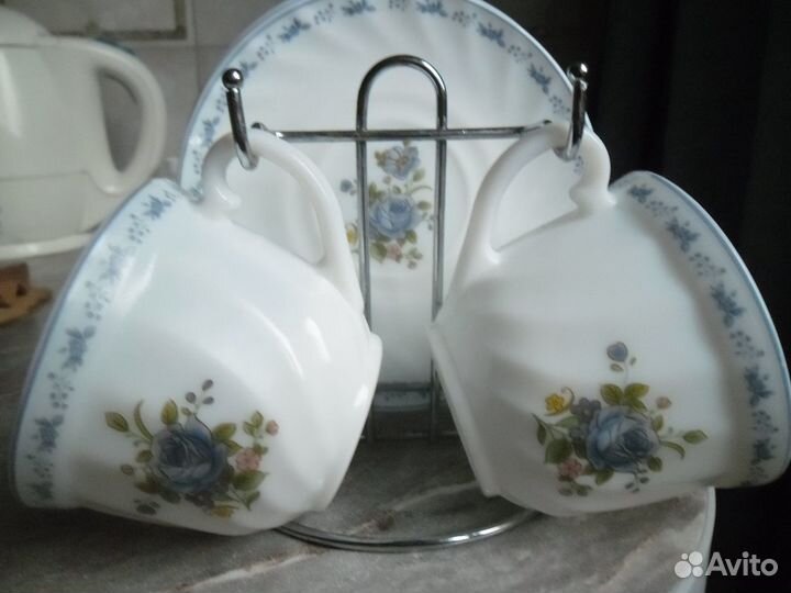 Чашки кофейные, солонки, розетки