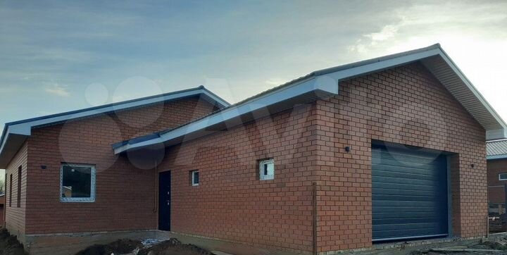 Дом 163 м² на участке 8 сот.