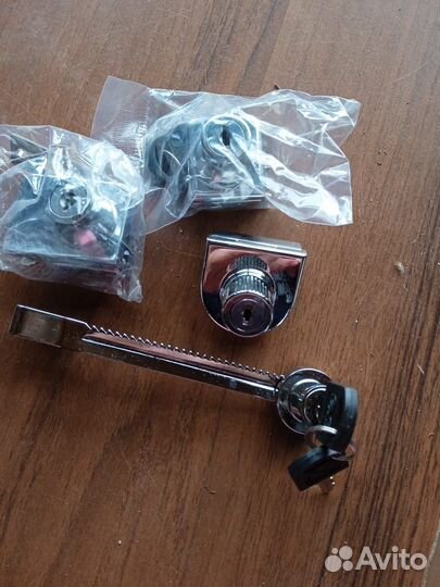 Замки мебельные