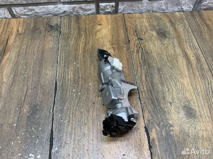 Suzuki Vitara Замок зажигания С ключом