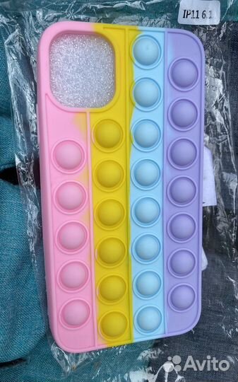 Чехол на iPhone 11