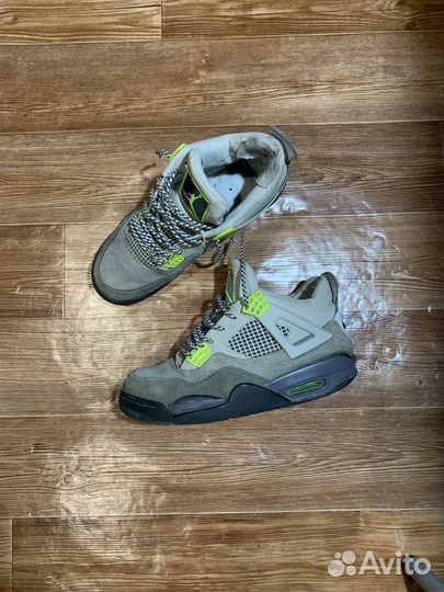 Nike air jordan 4 retro