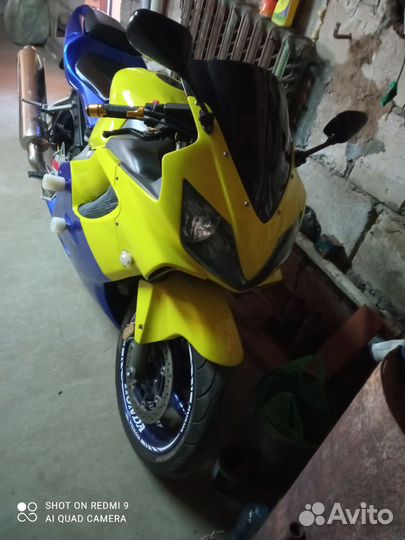 CBR F4i Японец