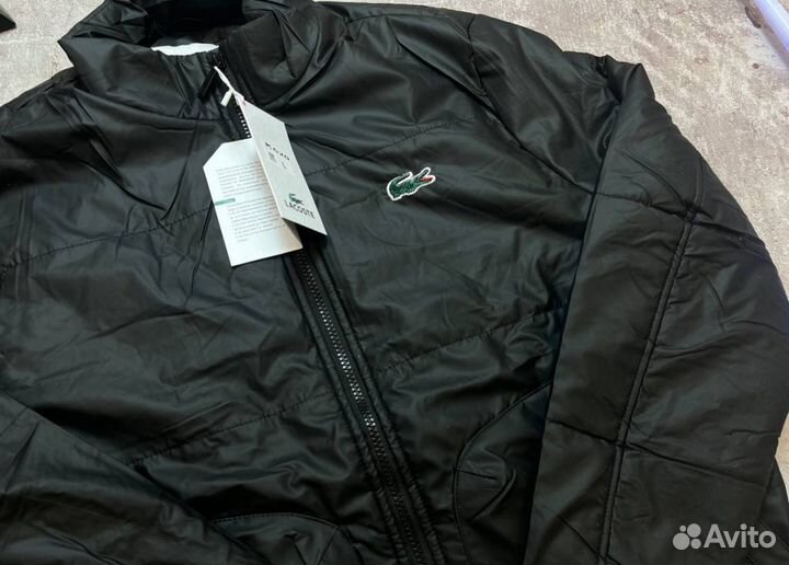 Демисезонные куртки Lacoste удобные