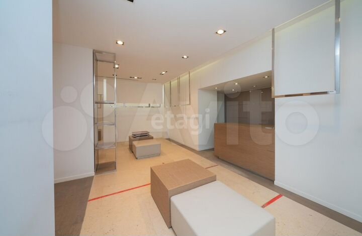 Продам торговое помещение, 121 м²