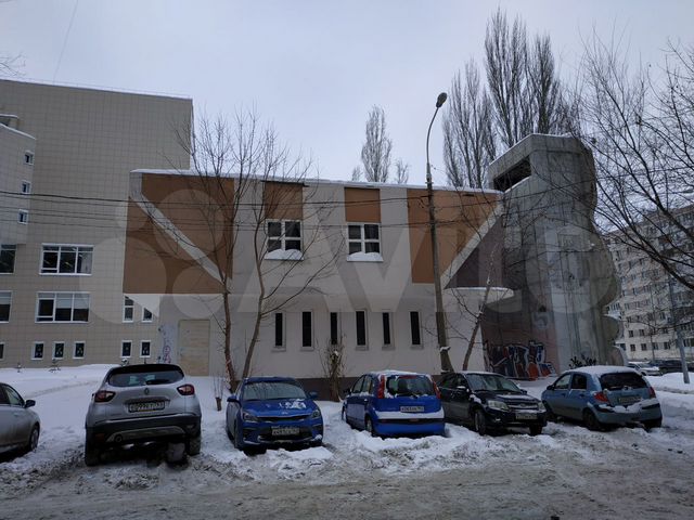 Здание с участком Ново-Садовая/Осипенко