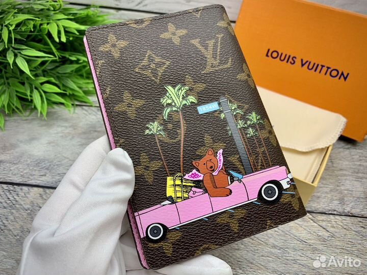 Обложка для паспорта louis vuitton