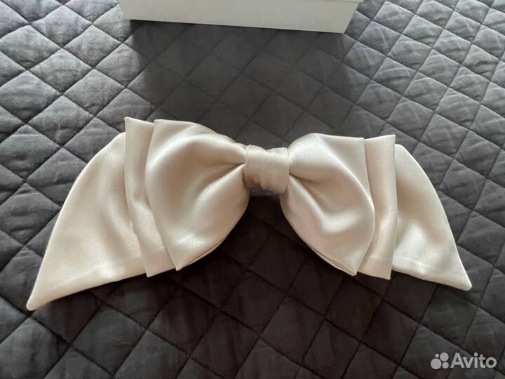 Заколка бант