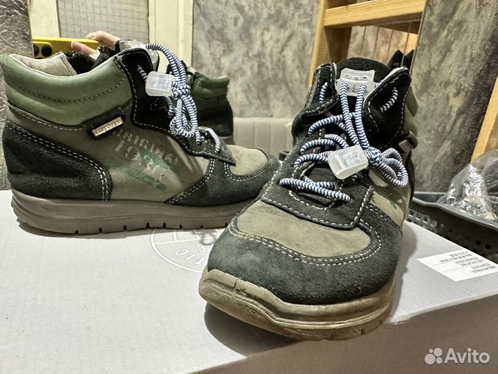 Ботинки осенние